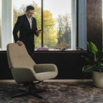 Nowy Styl Barrique Leg Rest Footrest side view
