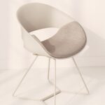 Kusch + Co Volpino Mobile Swivel Conference Chair angled view