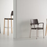 Kusch + Co Arn Frame Chair 4L Lgw Uph 4-Leg Upholstered Frame Chair arrangement view
