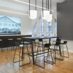 Nowy Styl Cafe II 4L 4-Leg Wooden Back Frame Chair