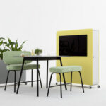 Cascando Pully Barbench Upholstered With Bar Bench
