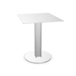 +Halle Heb 03 Outdoor W600 X Table
